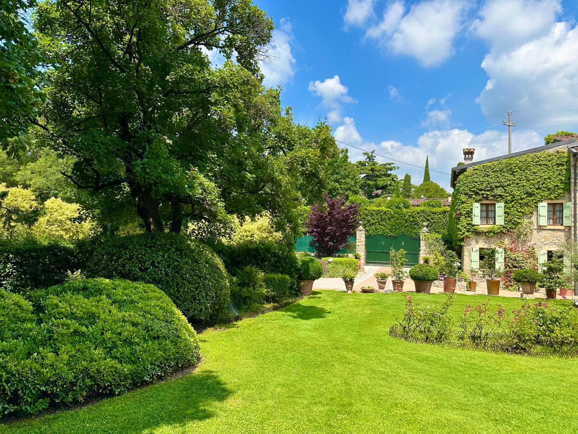 Bed and Breakfast Relais La Magioca -Adults Only- Negrar Esterno foto